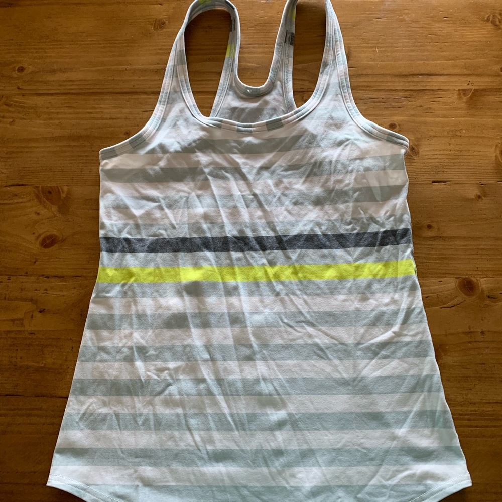 Lululemon stripped tank top sz 8
